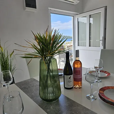 Puzak * Rogoznica (Sibenik-Knin)